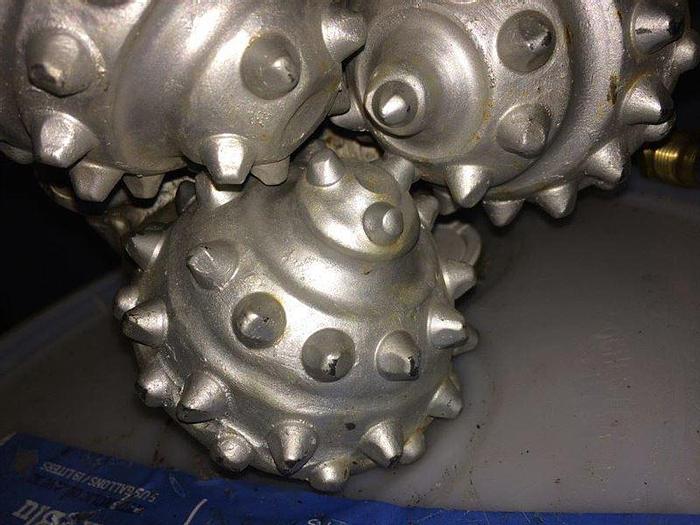 Used 6-1/2" Tri-Cone Bit - Medium-Soft Formation - Sealed Bearing