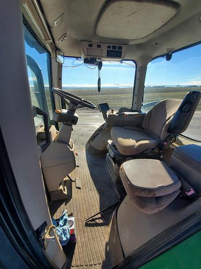 Used 2013 John Deere 7200R Tractor w/ IVT