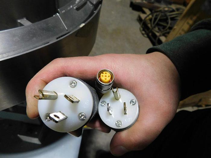 Used 18″ Vibratory Bowl Feeder