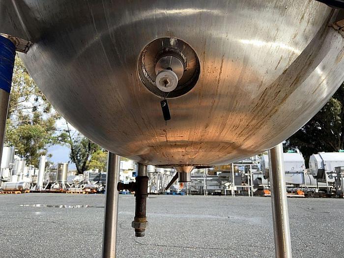 Used 400 GALLON LEE AGITATED KETTLE - S/S - 90 PSI JACKET