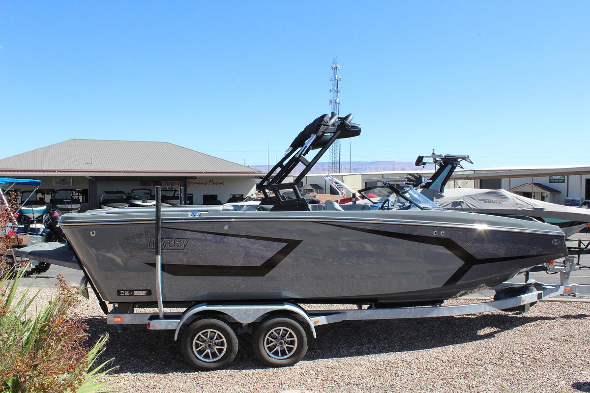 2026 Heyday Wake Boats WTSURF