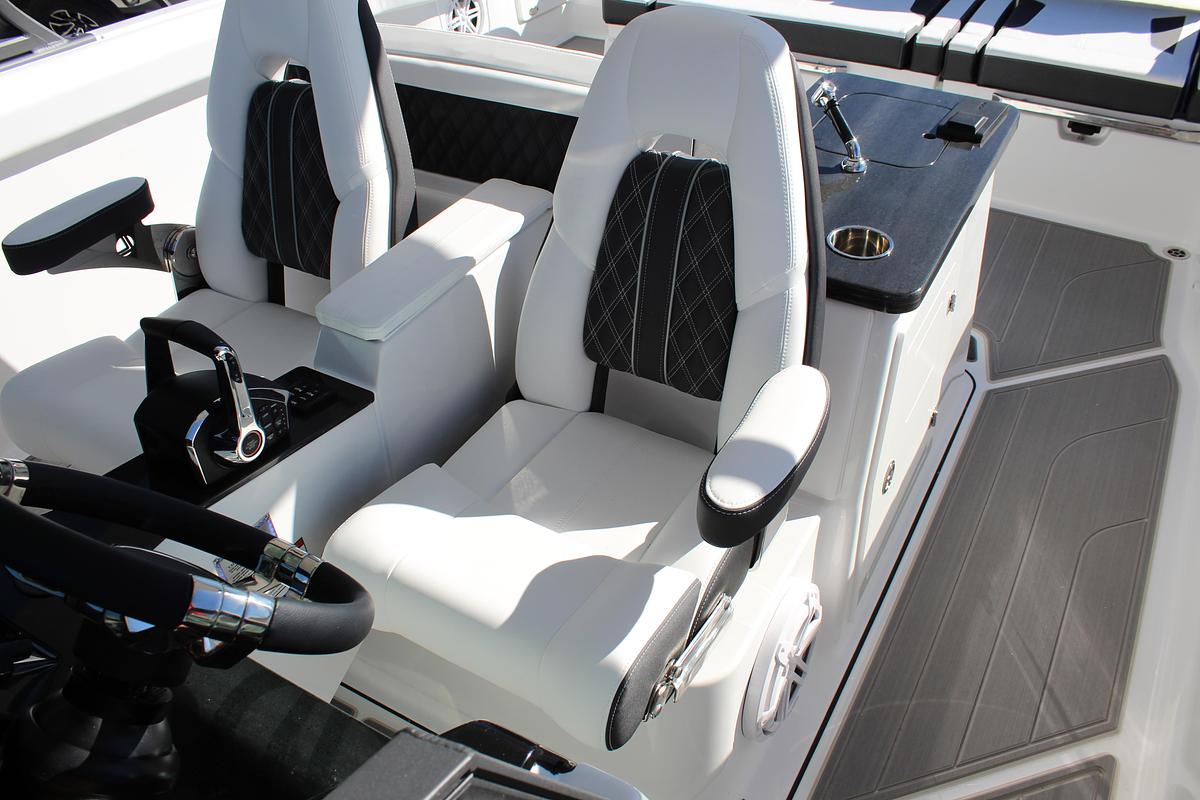 2026 Monterey Elite 30 OB