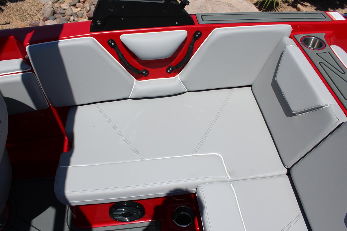 2025 Heyday Wake Boats WTSURF