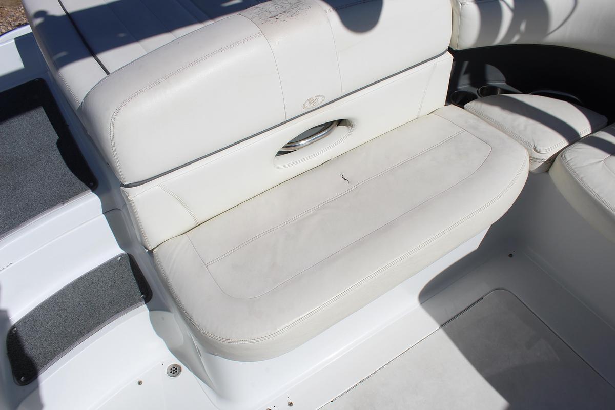 Used 2007 Cobalt 222 BR