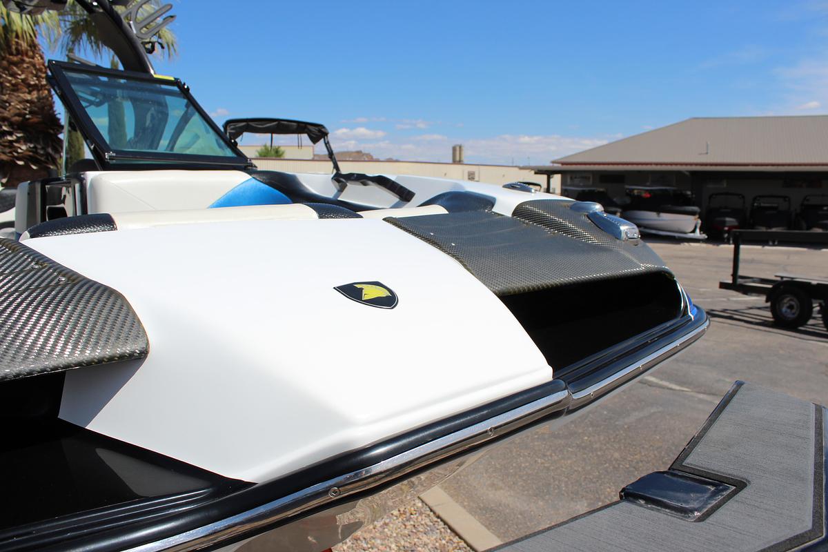 Used 2015 Centurion  FS44