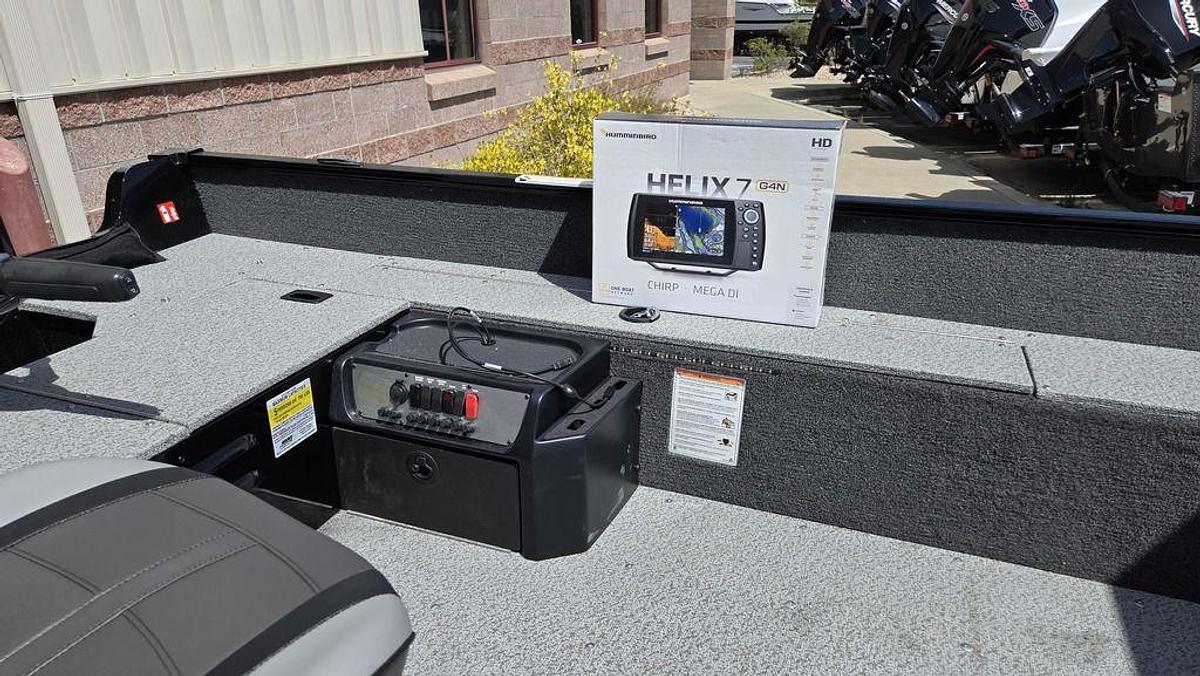 2025 Lund 1650 Angler Tiller