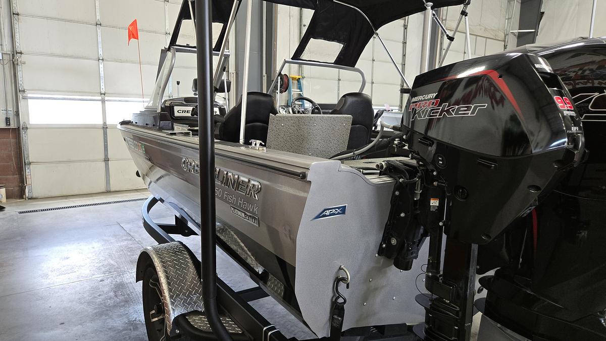Used 2023 Crestliner 1750 Fish Hawk Platinum Edition