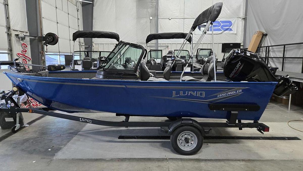 2025 Lund 1650 Angler Sport
