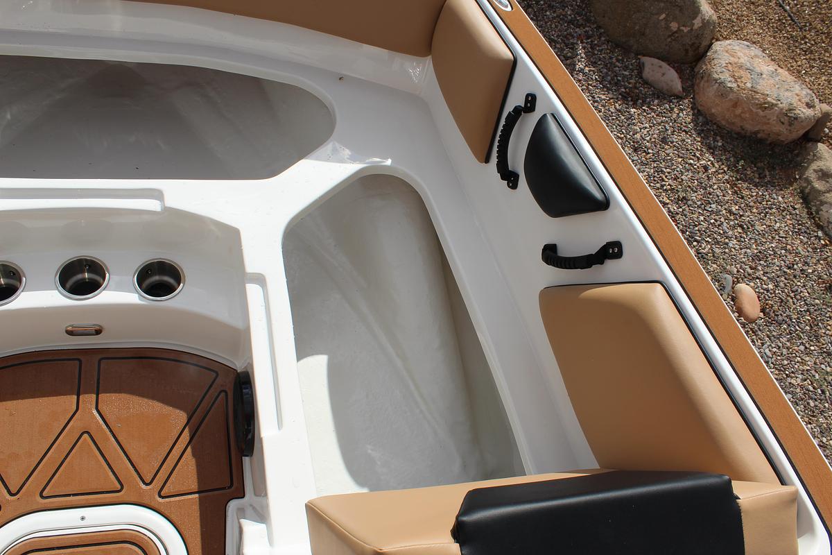 2026 Heyday Wake Boats Wt2 DC