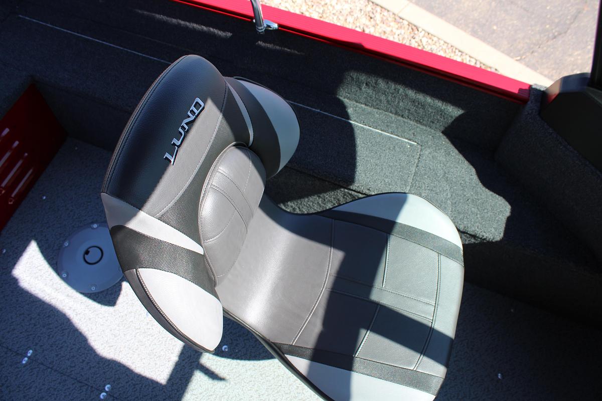 2026 Lund 1650 Angler Sport