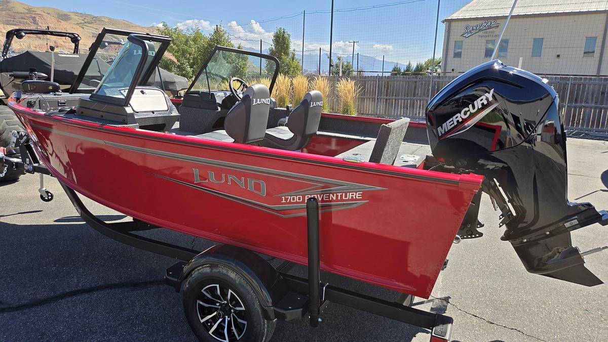 2027 Lund 1700 Adventure Sport