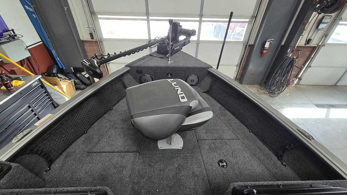 2026 Lund 1775 Impact XS Sport