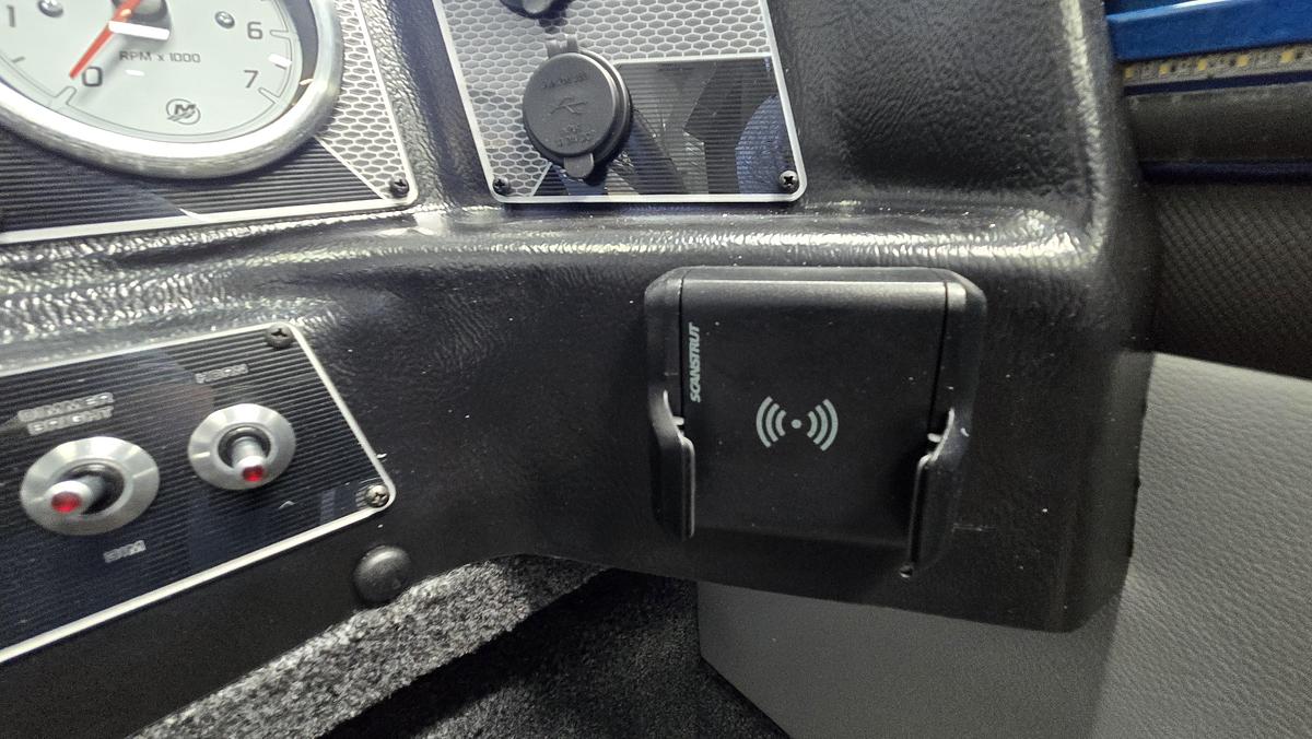 2026 Lund 1875 Crossover XS Sport