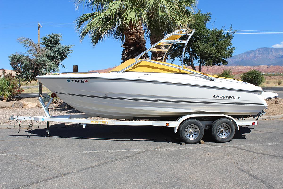 Used 2008 Monterey 214fs