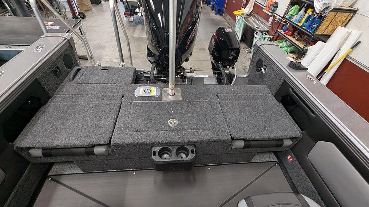 2025 Lund 1875 Tyee Sport