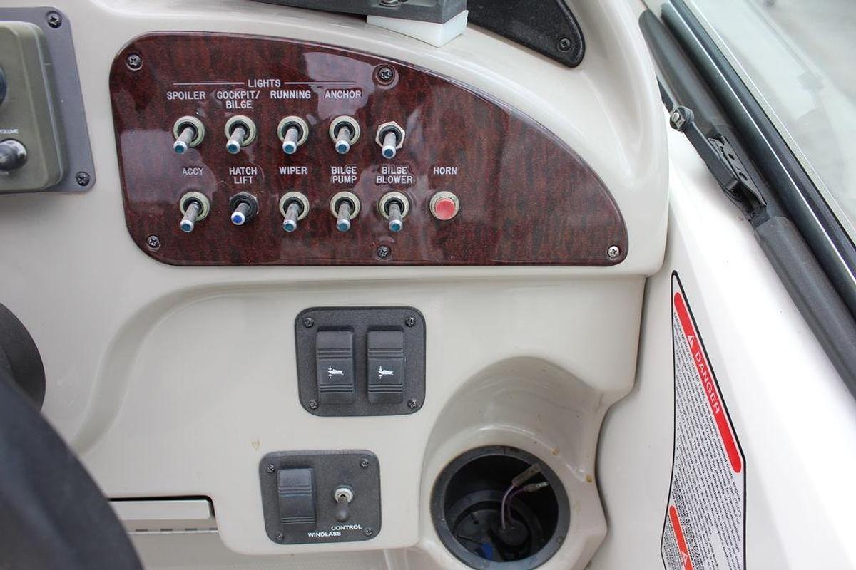 Used 2005 Sea Ray 260 Sundancer