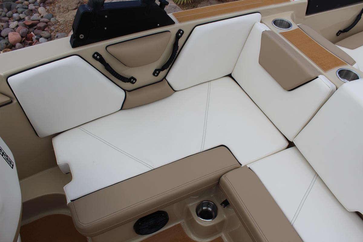 2026 Heyday Wake Boats WTSURF