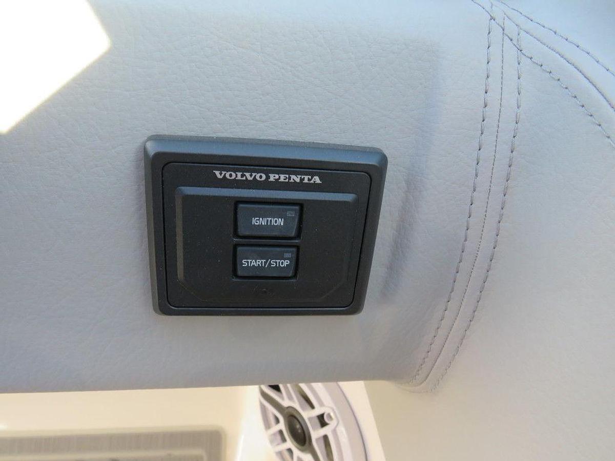 2025 Regal LS6 SURF ULTIMATE