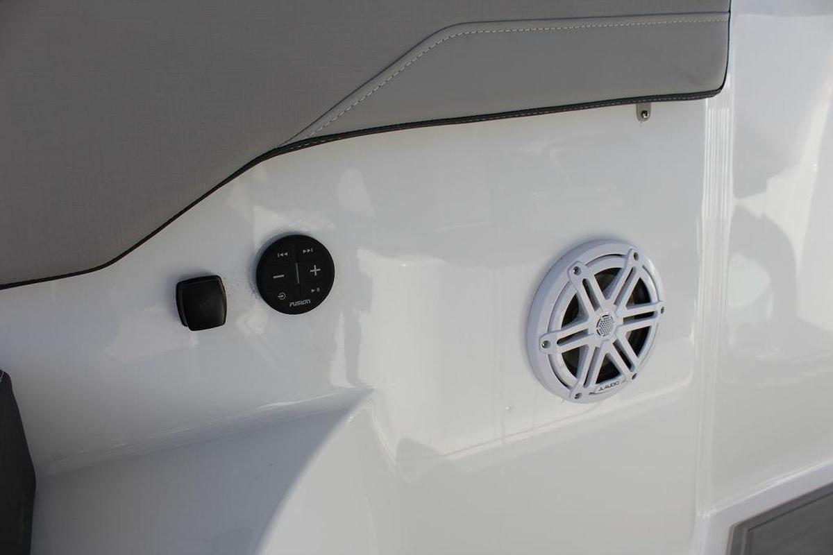 2025 Monterey Elite 27