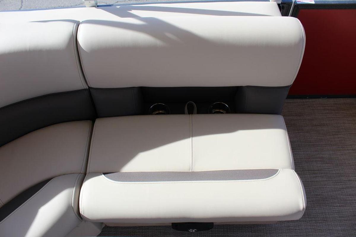 2025 Bentley Pontoons Fish 223 Fish-N-Cruise 3/4 Tube