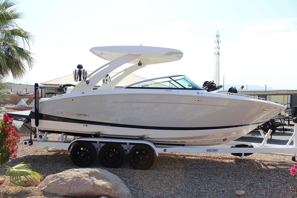 2026 Regal LS9 Surf Ultimate (Dealer Demo)