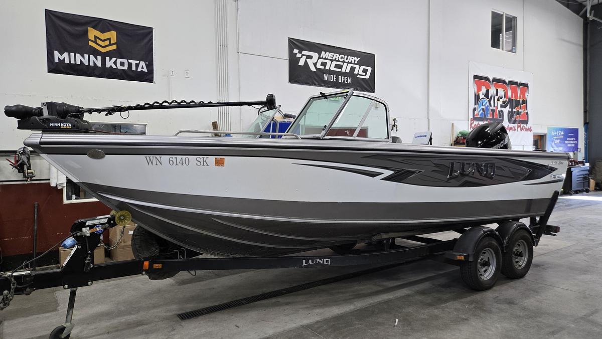 Used 2016 Lund 2075 Tyee Magnum