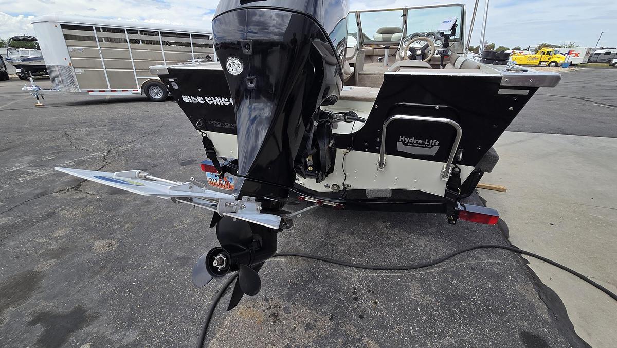 Used 2010 Smokercraft 162 Pro Mag