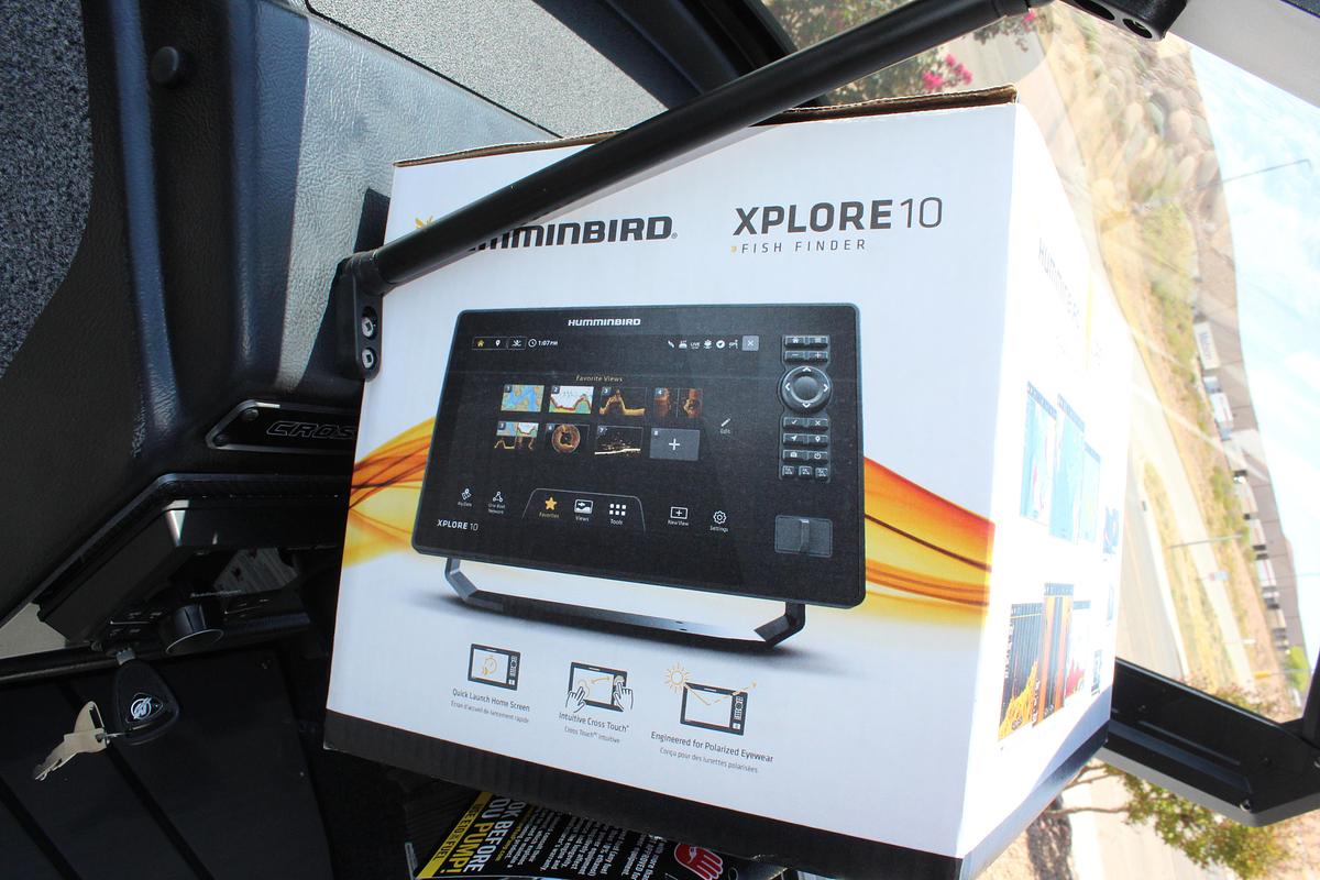 Used 2026 Lund 1875 Crossover XS Sport