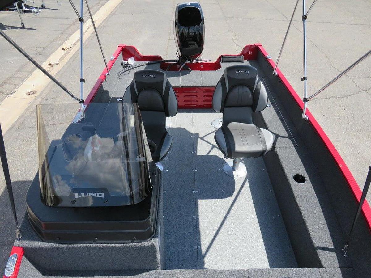 2025 Lund 1650 Angler SS