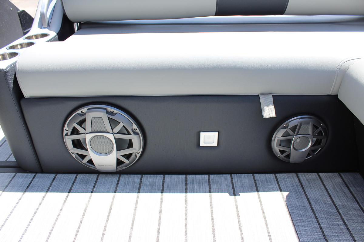 Used 2025 Montara 25 Surf Boss 2.0