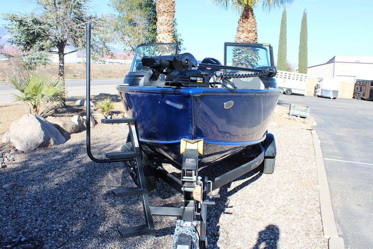 2026 Lund 1875 Impact XS Sport