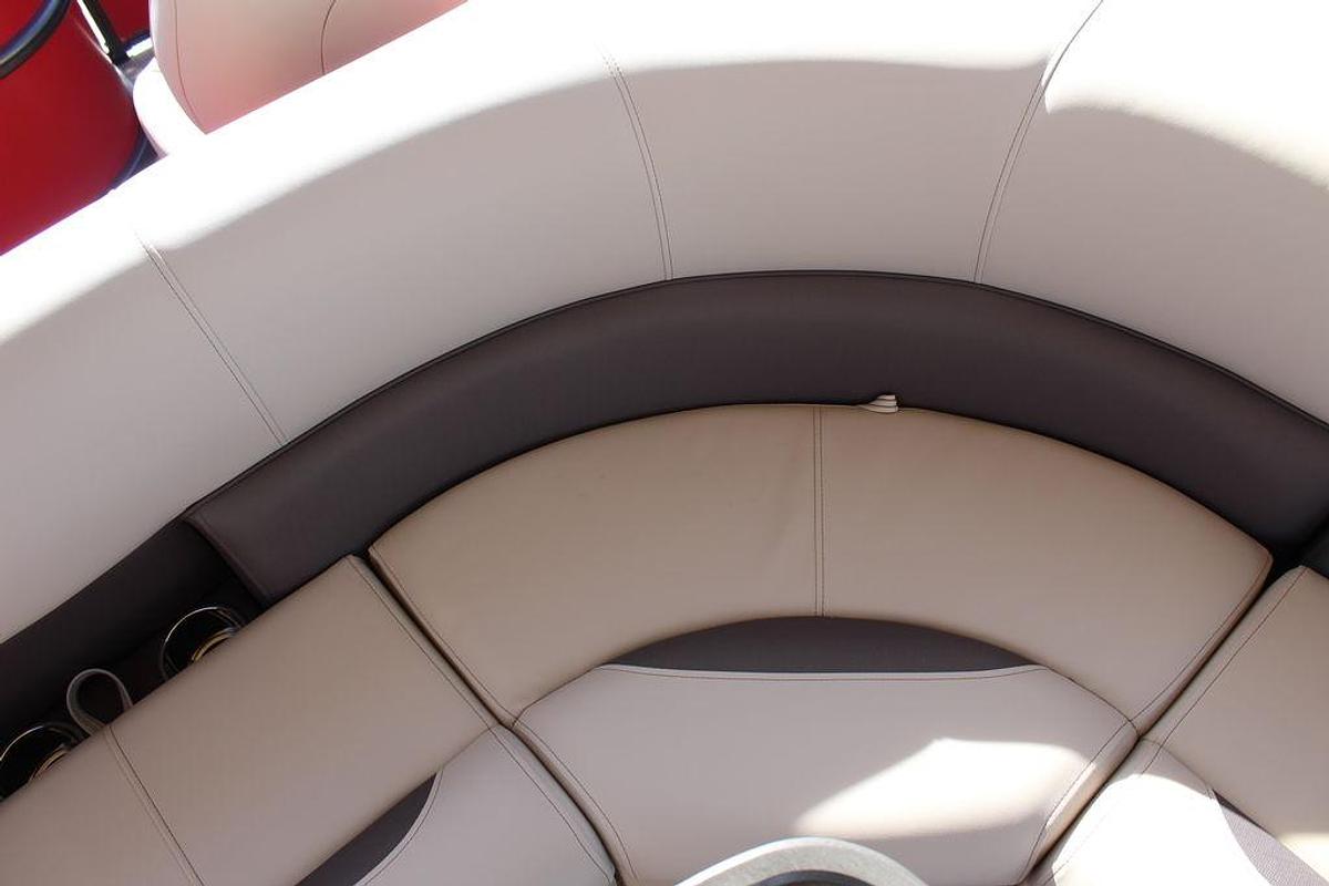 2025 Bentley Pontoons Fish 223 Fish-N-Cruise 3/4 Tube