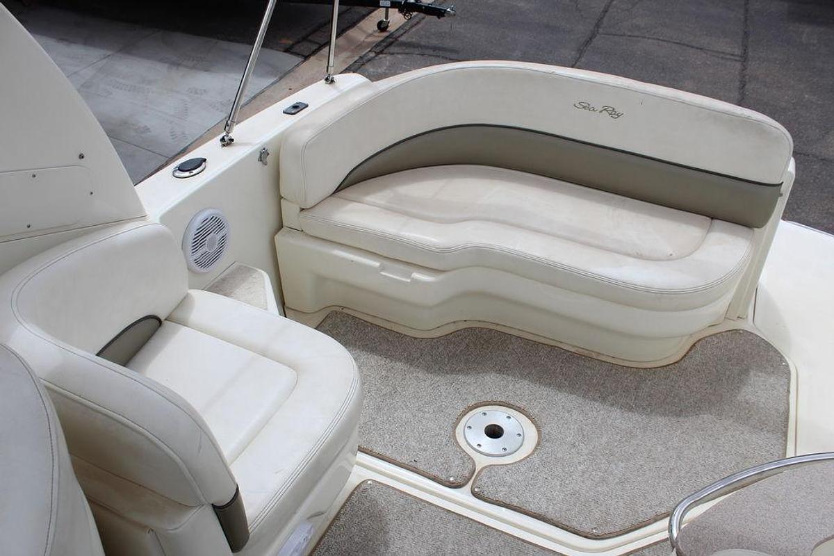 Used 2005 Sea Ray 260 Sundancer
