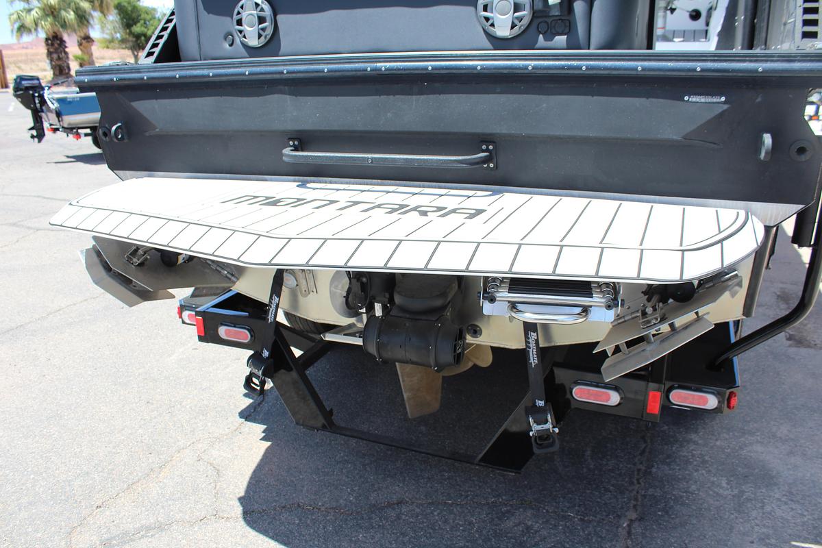 Used 2025 Montara 25 Surf Boss 2.0