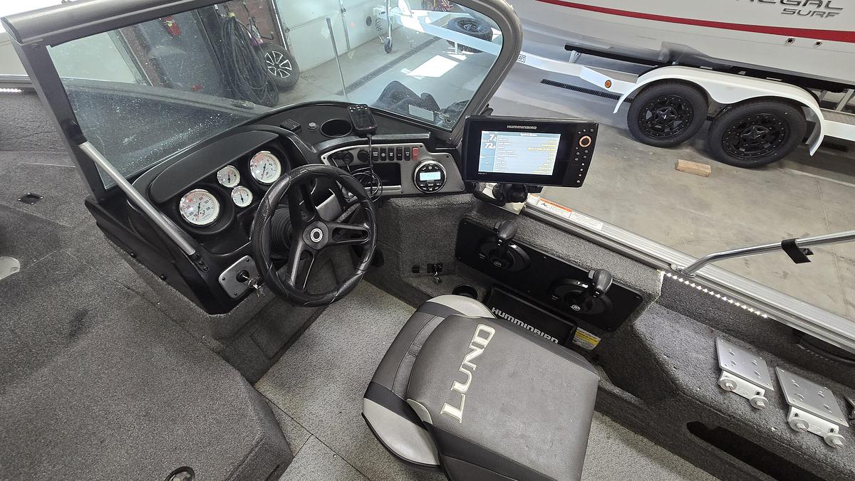 Used 2018 Lund 1875 Impact XS Sport