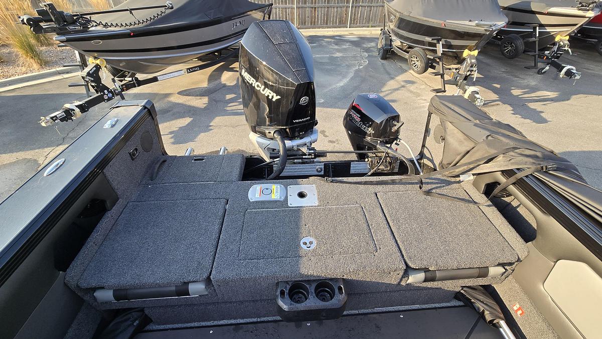 Used 2025 Lund 2075 Tyee Sport