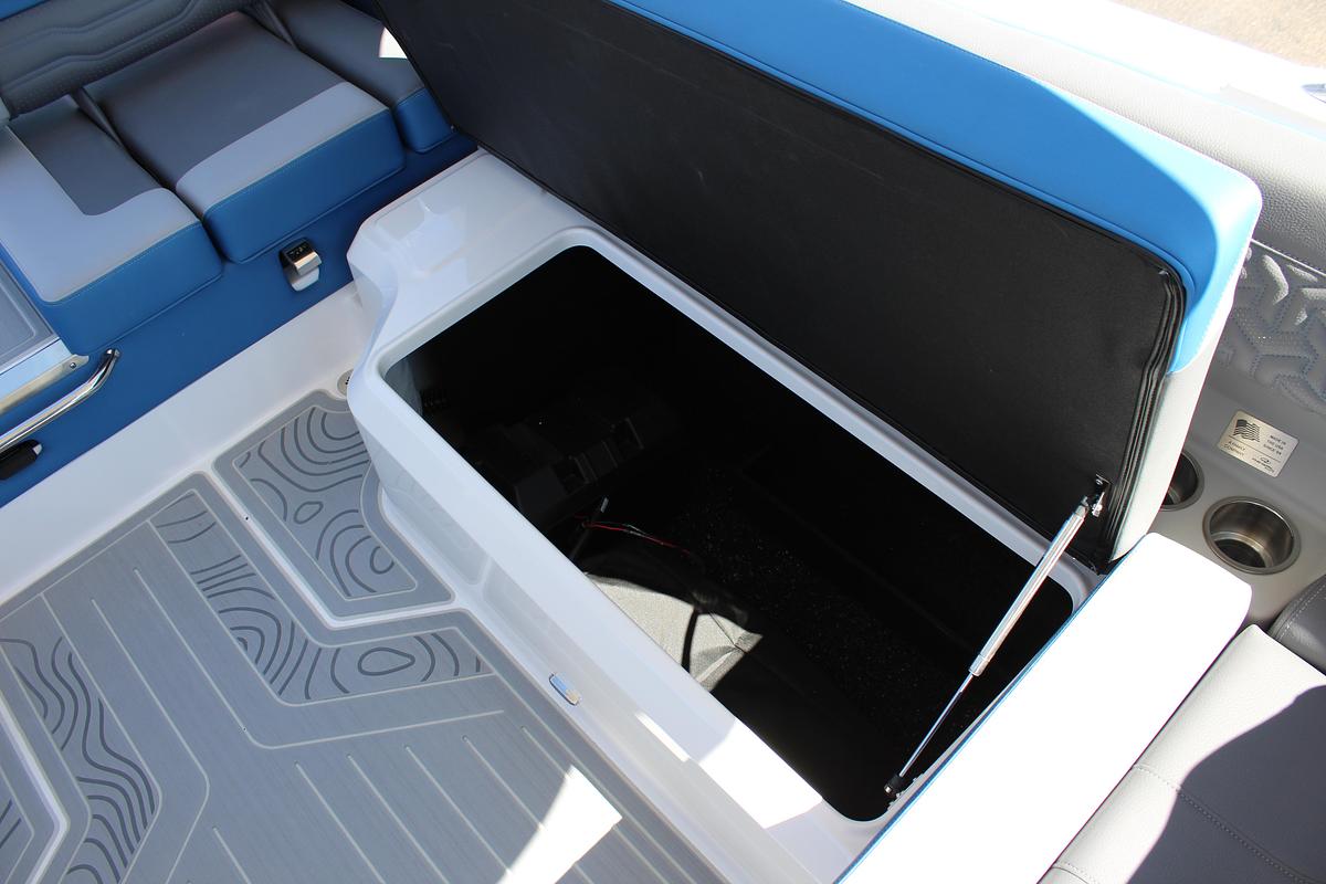 2026 Regal LS6 SURF ULTIMATE