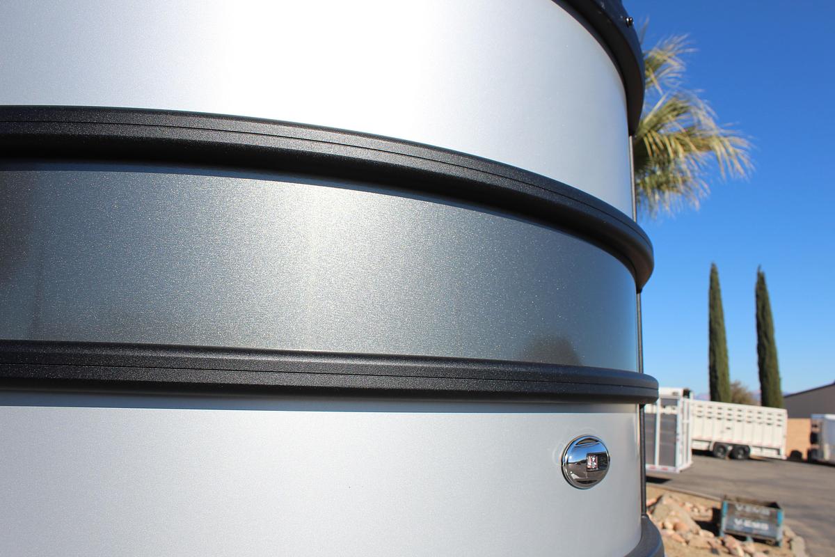 2026 Bentley Pontoons Legacy 220 Swingback