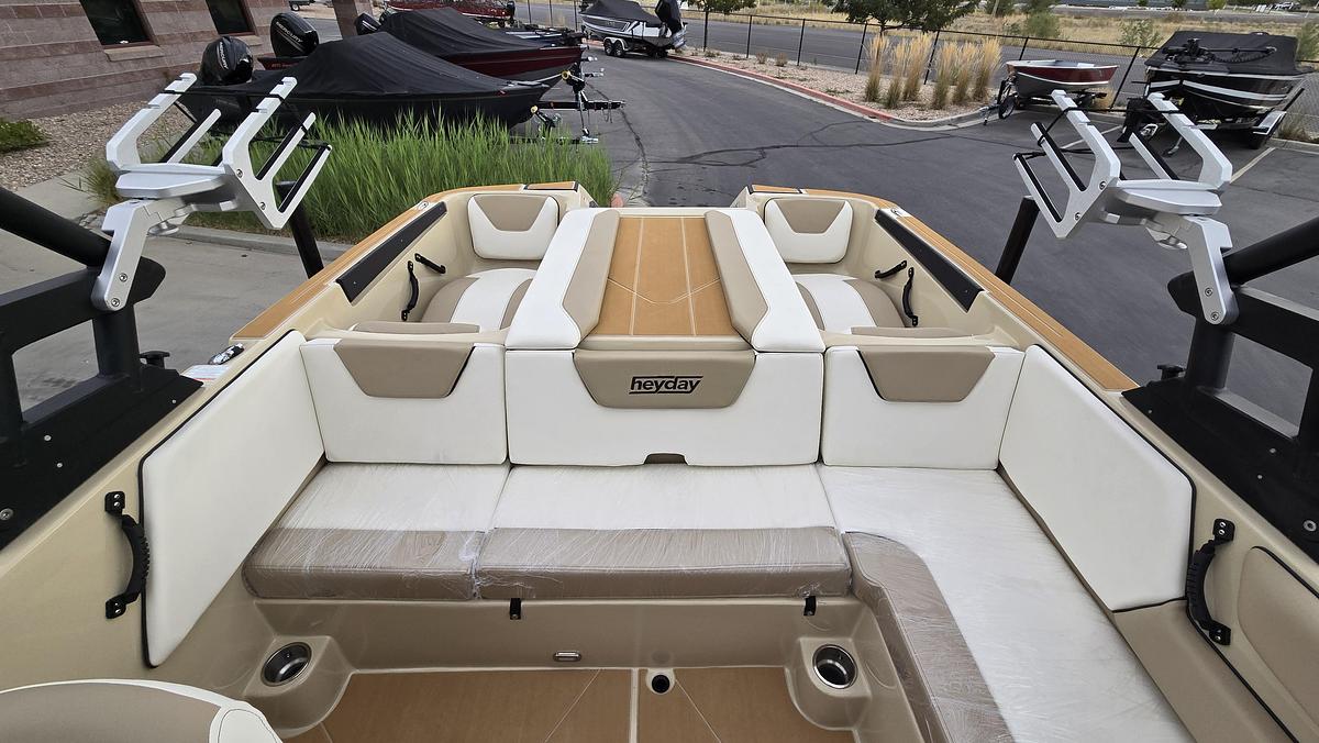 2026 Heyday Wake Boats Wt2 DC