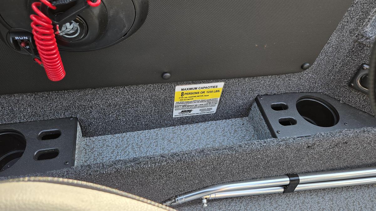 2025 Lund 2075 Impact XS Sport