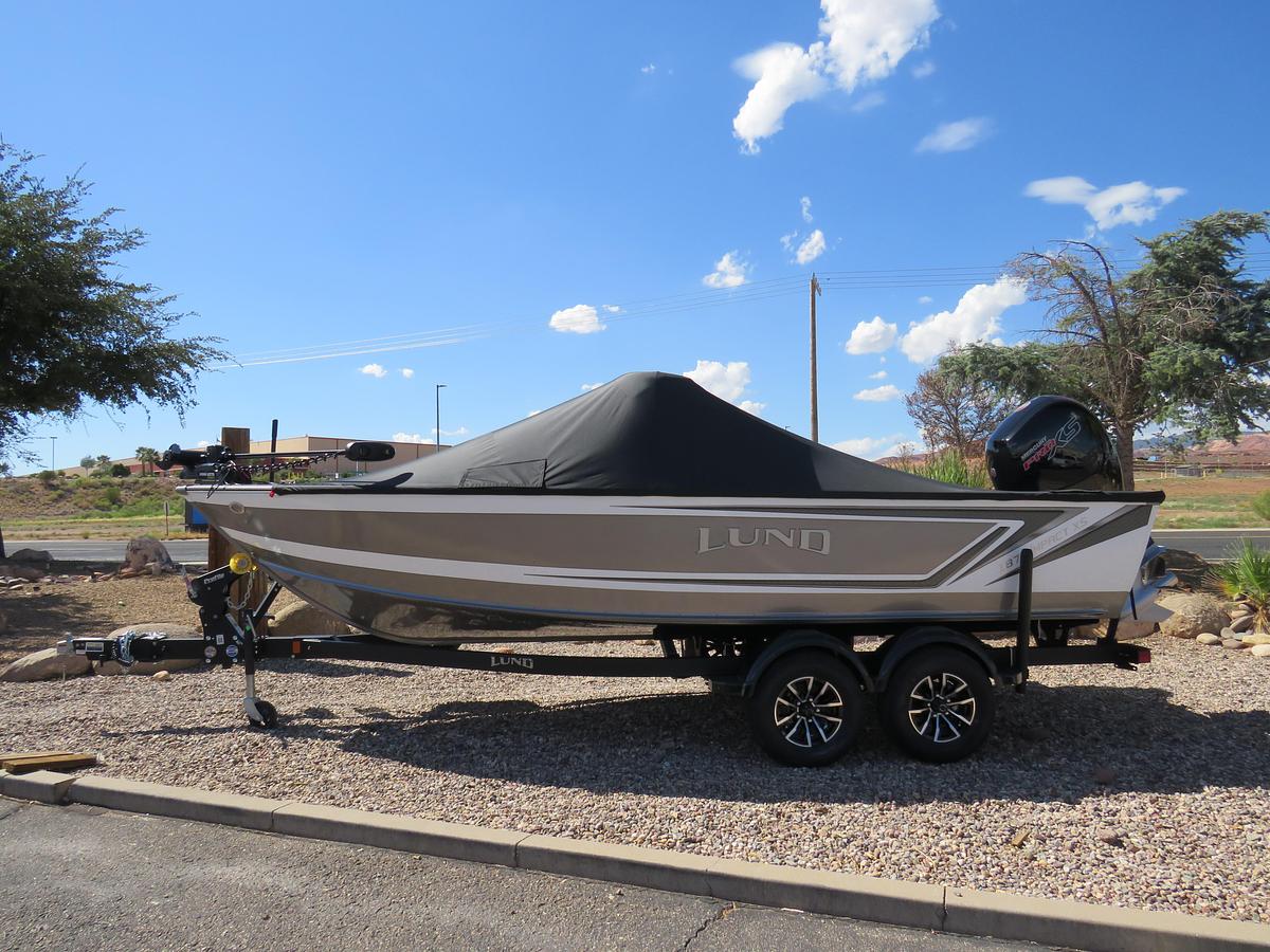 2027 Lund 1875 Impact XS Sport