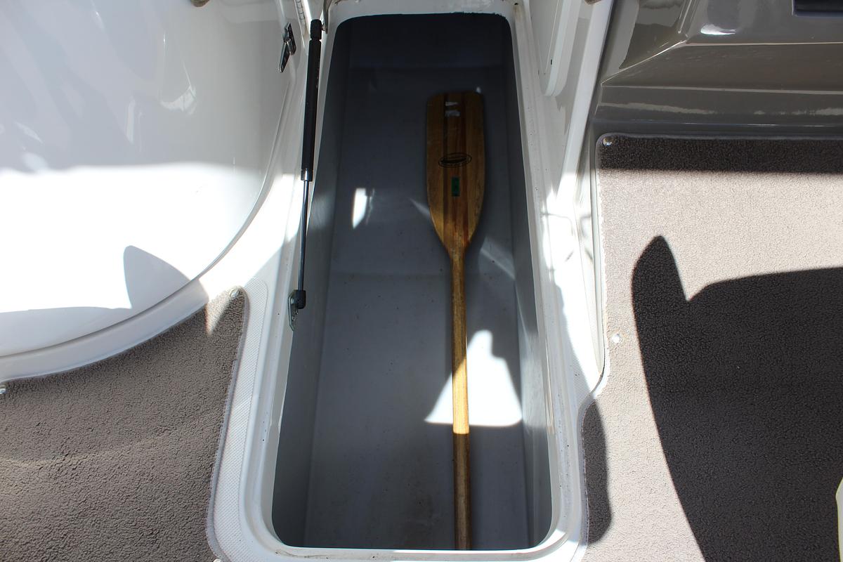 Used 2008 Rinker 246 Captiva