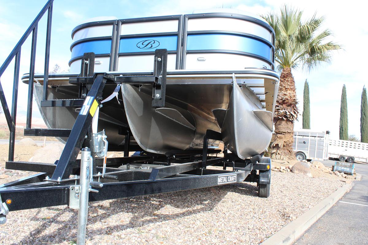 2026 Bentley Pontoons 203 Bolt