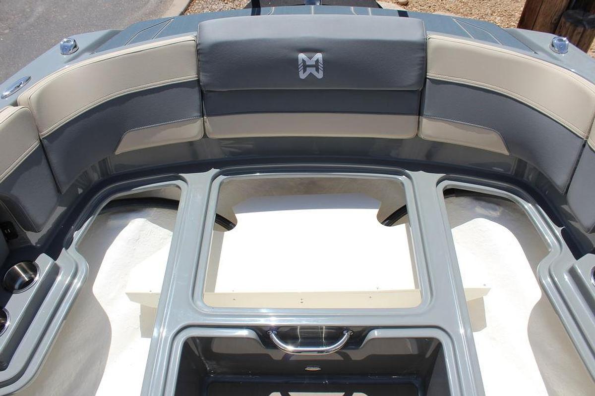 2025 Heyday Wake Boats H22