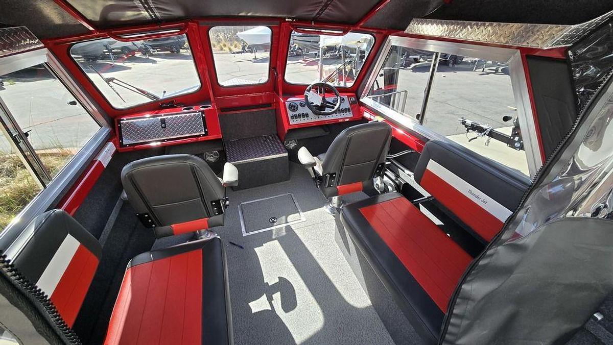 2025 Thunder Jet 210 Luxor Limited