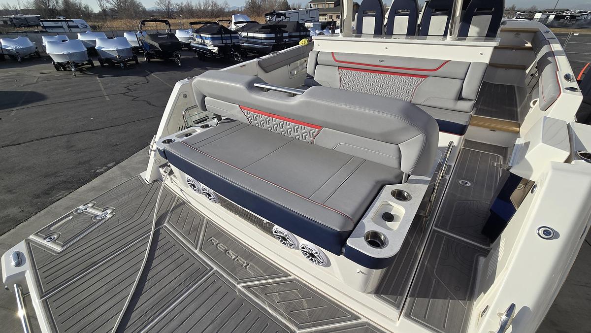Regal 38 Surf (2026 Utah Boat Show Display Boat)