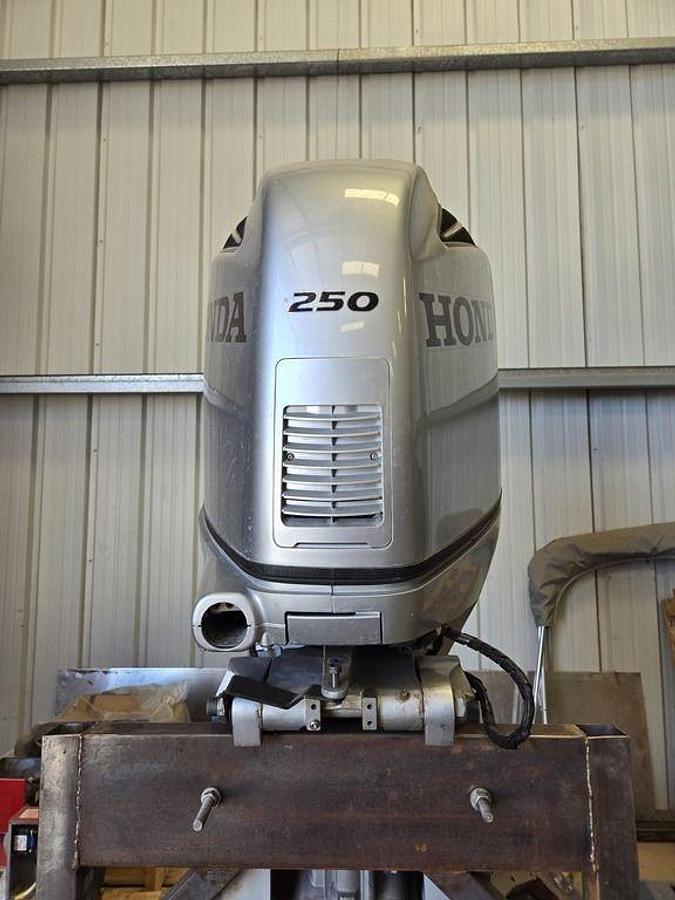 Used 2018 Honda Marine BF250 X Type