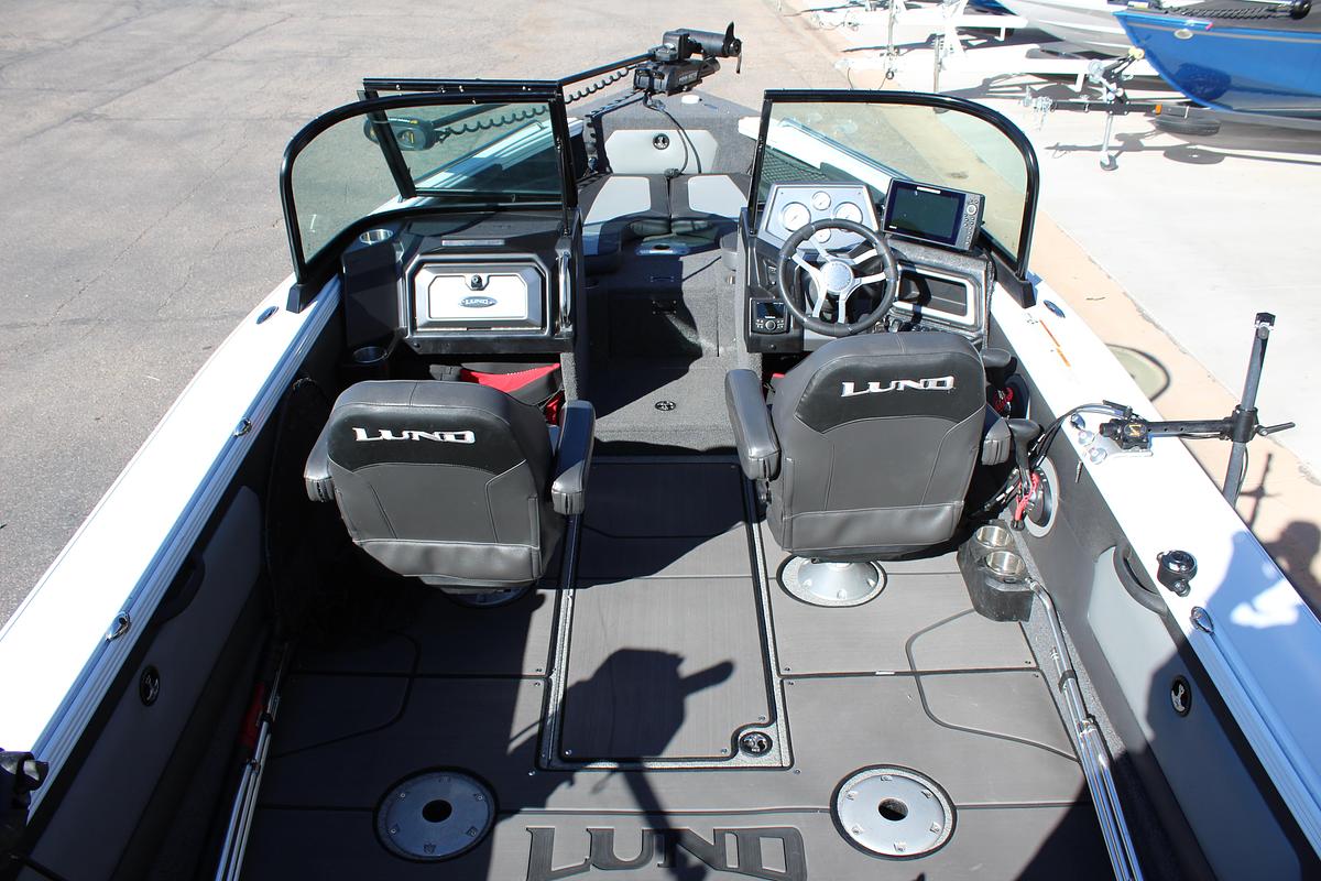 Used 2022 Lund 1975 Tyee Sport