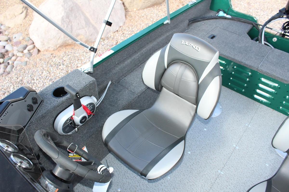 2026 Lund 1650 Angler SS