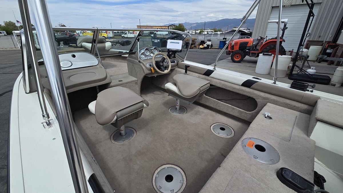 Used 2010 Smokercraft 162 Pro Mag